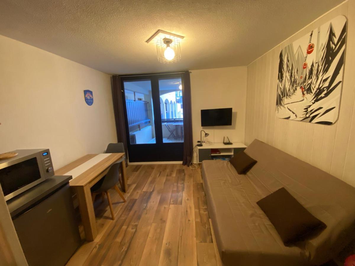 Poutran 2, Studio 4 Personnes Au Pied Des Pistes Avec Grande Terrasse Oz Exteriör bild